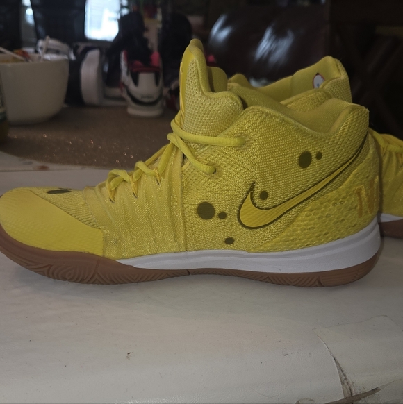 Nike - Picture 5 of 8